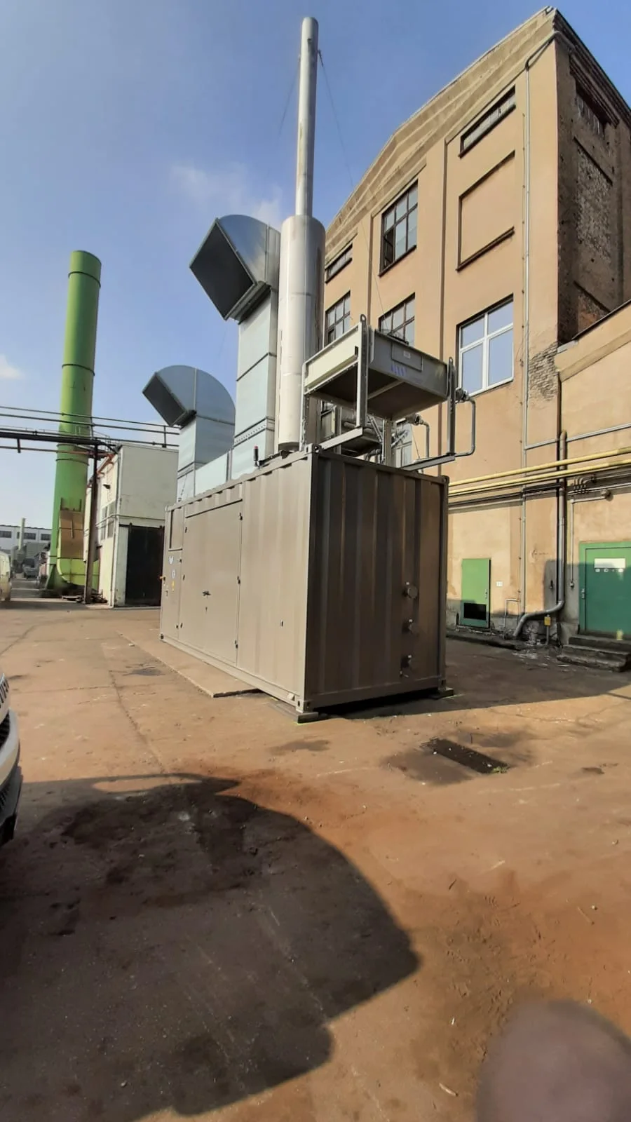 R Schmitt Enertec ENERGIN M12 500 kW Containerized Gas Generator Set